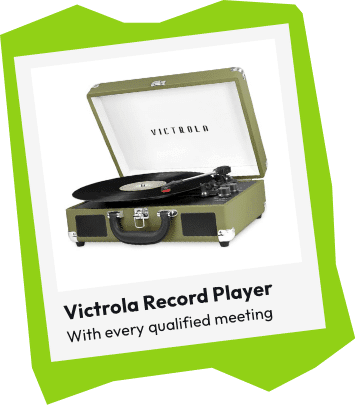 打开一个装有victorla的盒子，上面写着&quot；Victrola录音机，每次合格的会议&quot；